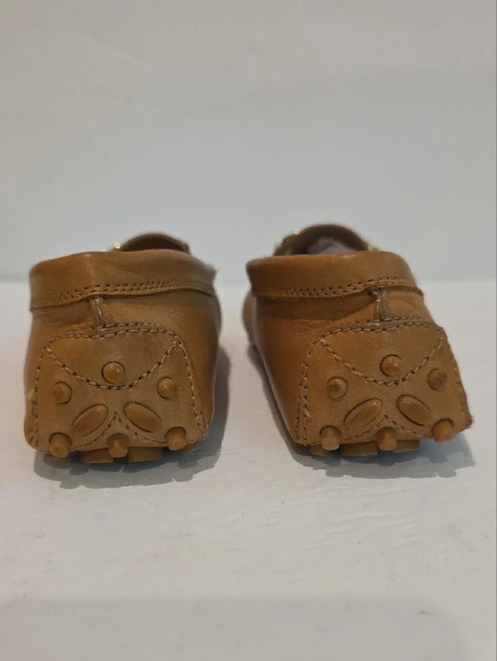 Ferragamo Tan Leather Driving Loafers with Gold Hardware Size 27
